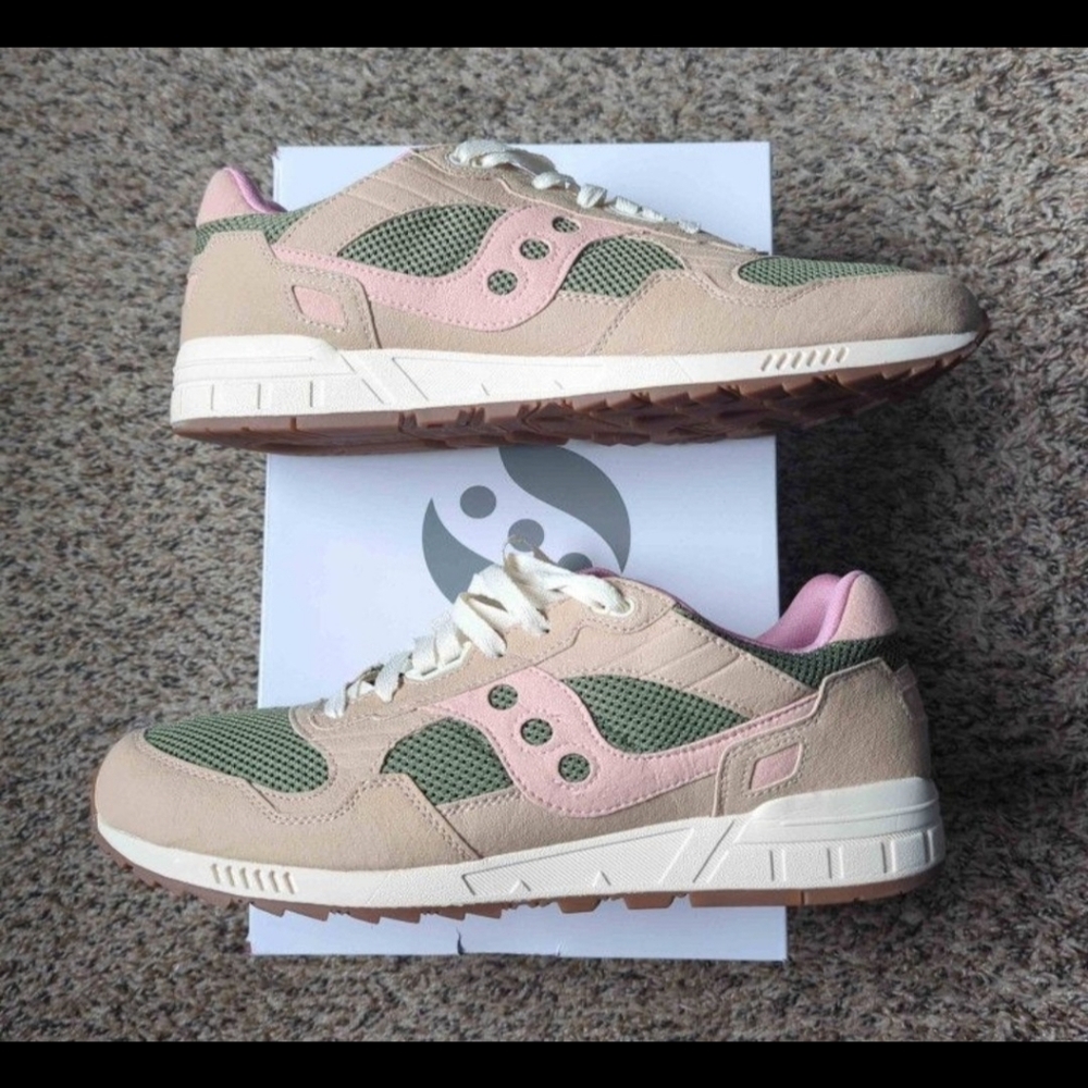 Saucony Shadow 5000 Mushroom Pack
